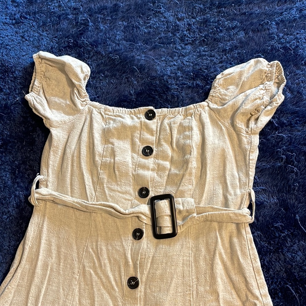 Off the shoulder linen/viscose dress.